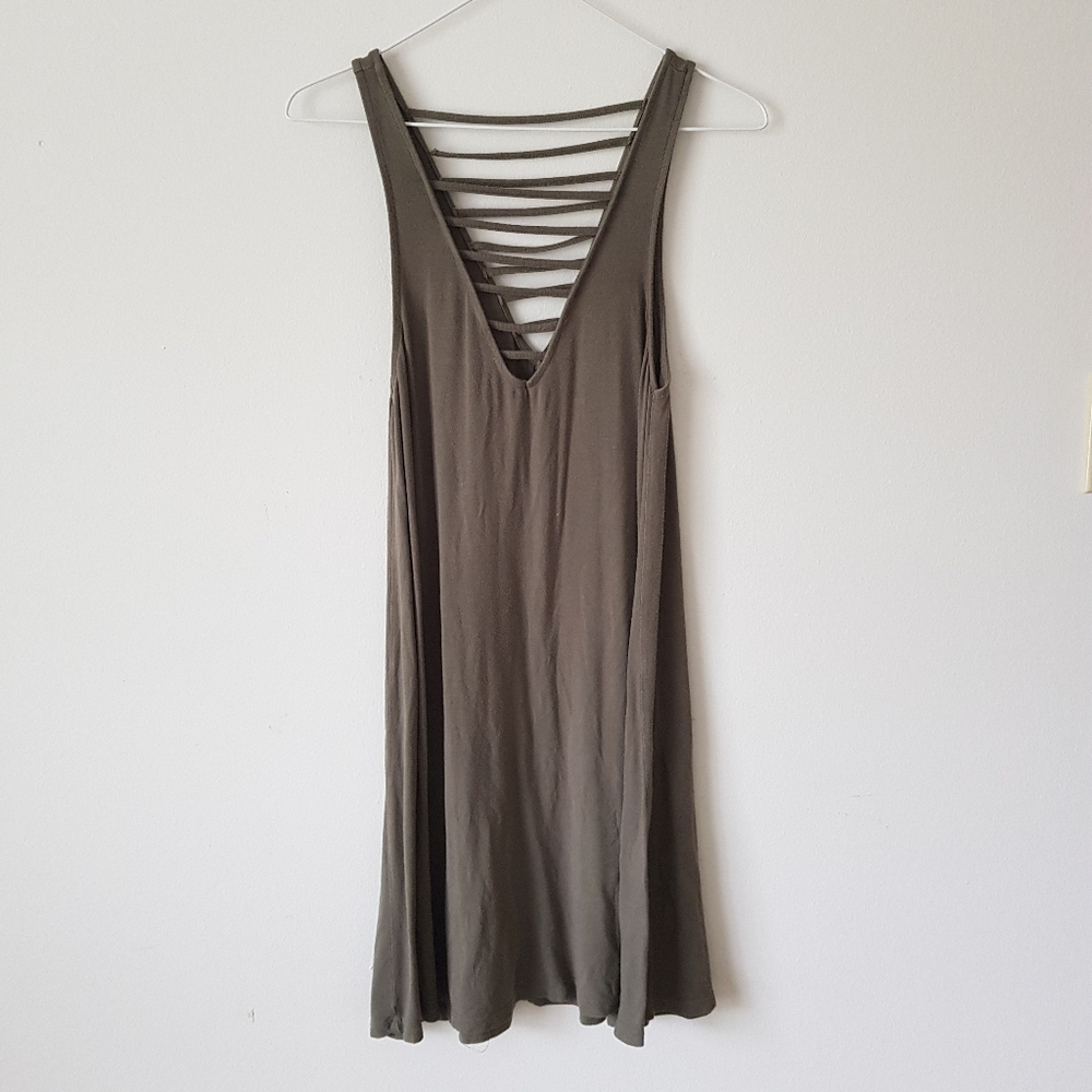 2/10$  Kaki summer dress with laces